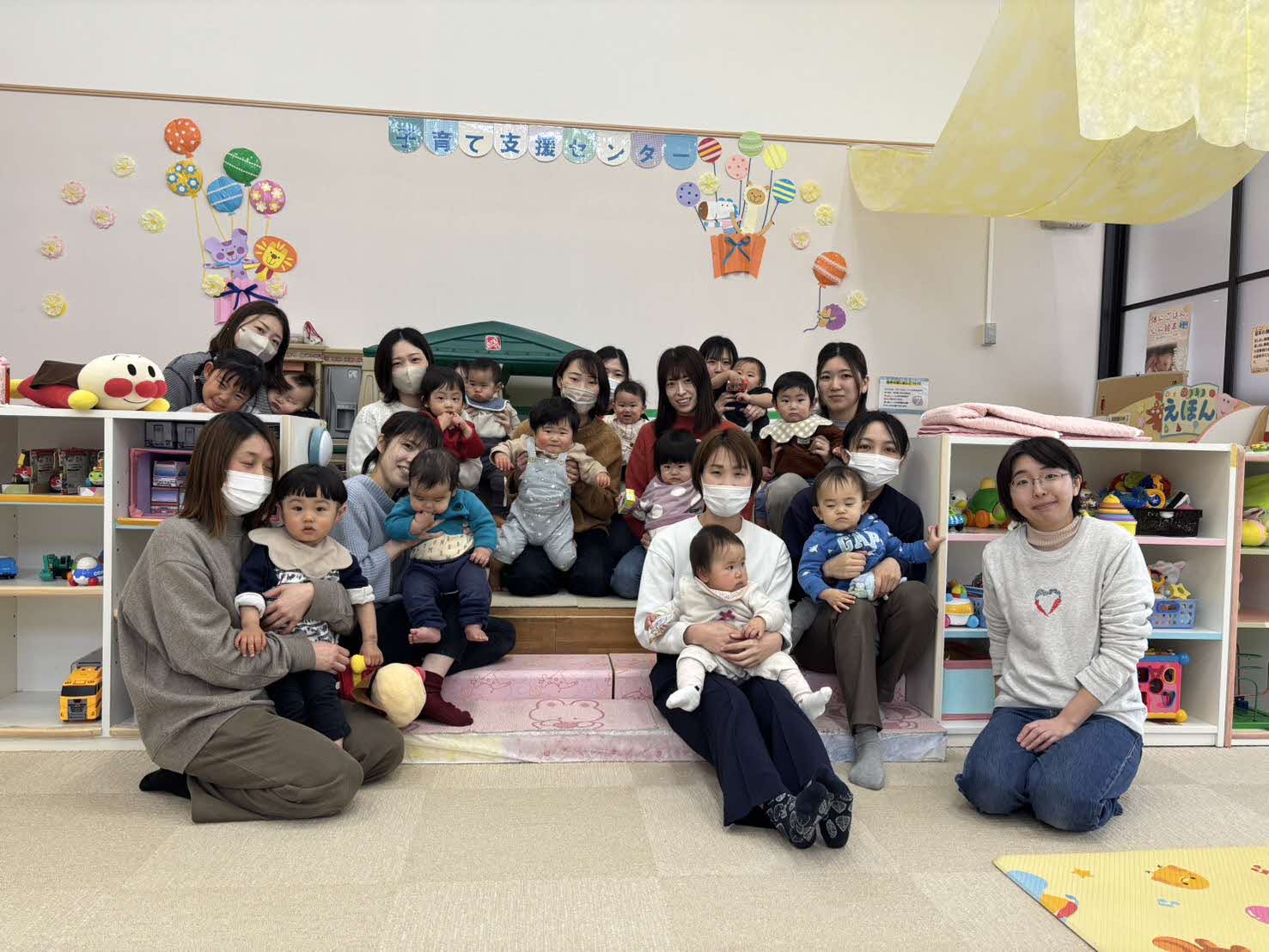 子育てサークル「ぱくぱく」の様子①