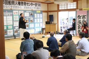 鯉口さんの手話パフォーマンス