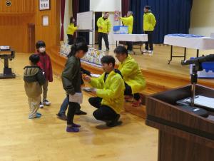 春休みロードショー　ビンゴの写真