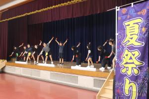 ソーラン節を披露するGO．ダンスグループのメンバー