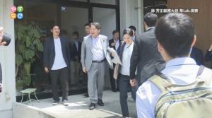 林総務大臣と隼ラボ関係者